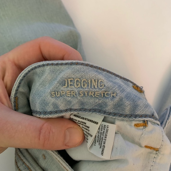 Washed out, distressed American Eagle Jeggings - Picture 7 of 8